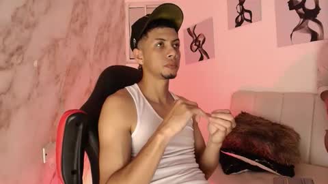 Dominic online show from February 25, 5:00 am