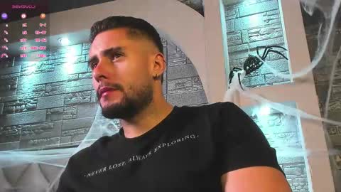 Snapshot of dominic_de_luca chatting on October 28, 2:45 am dominic de luca online show from October 28, 2:45 am
