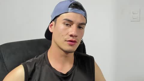 Your real love online show from April 13, 3:22 am