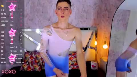 Dominic online show from September 18, 3:27 pm