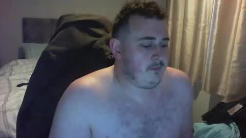 dominicb03 online show from May 5, 7:30 pm