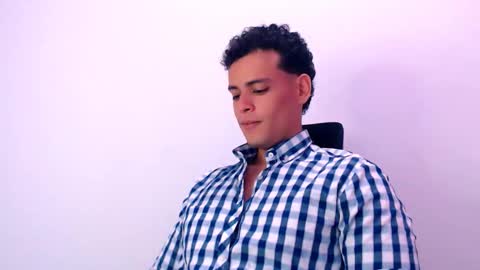 Snapshot of dominicblazze chatting on October 10, 8:03 pm Dominic online show from October 10, 8:03 pm