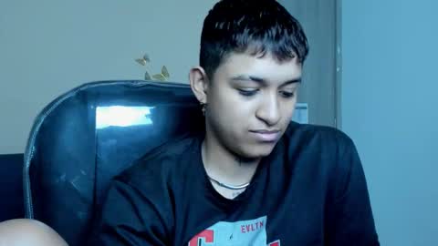 Dominick  online show from November 15, 3:46 pm