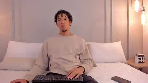 Dominick Star online show from October 30, 4:35 am