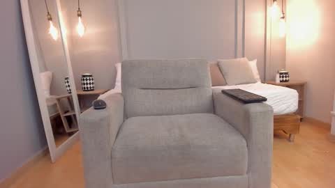 Dominick Star online show from January 9, 5:02 am