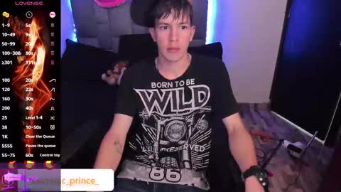 DOMINIC PRINCE   online show from December 21, 2:29 am