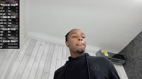 Snapshot of dominicsccott chatting on March 6, 12:52 pm Dominicscott online show from March 6, 12:52 pm