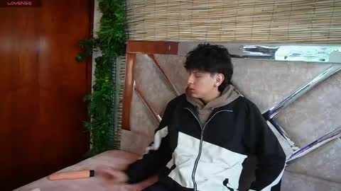 Dominik online show from March 25, 12:12 pm