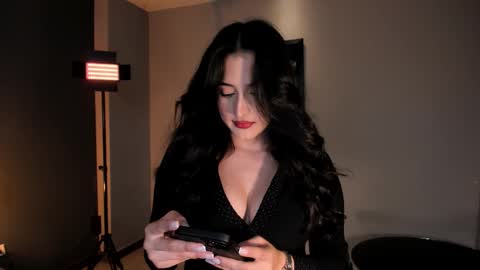 Snapshot of dominiquevega_ chatting on October 23, 9:48 pm Dominique online show from October 23, 9:48 pm