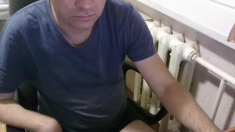 Snapshot of donalvafd chatting on October 3, 7:44 pm donalvafd online show from October 3, 7:44 pm
