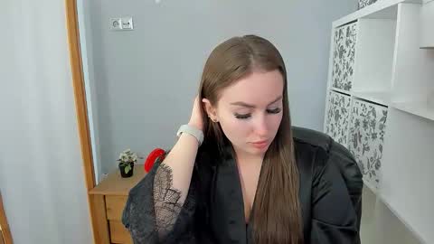 Snapshot of donnasensual chatting on September 29, 7:02 pm DonnaSensual online show from September 29, 7:02 pm