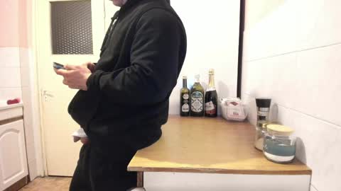 menu  below online show from April 4, 12:06 am