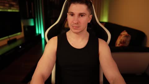 Dorian Reyes online show from March 10, 10:13 pm