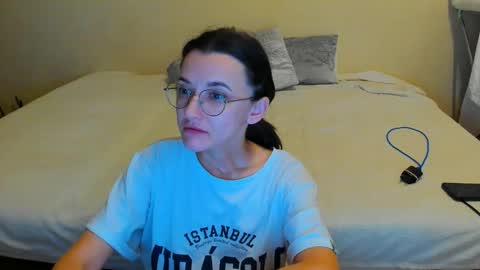 Your Dorotty online show from December 19, 3:07 pm