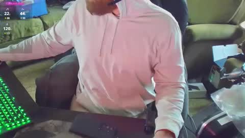 Snapshot of dotyoureyezez chatting on January 19, 3:21 pm DotYourEyezez  online show from January 19, 3:21 pm