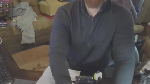 Snapshot of dotyoureyezez chatting on October 1, 9:02 pm DotYourEyezez  online show from October 1, 9:02 pm