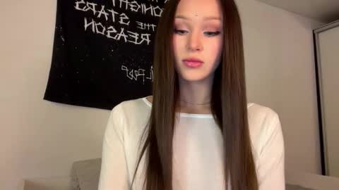 MOLLYYYY dont forget to give me a thumb up online show from October 16, 11:54 am