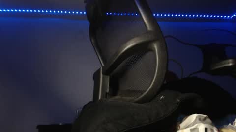 douglas_drake online show from April 5, 7:05 am