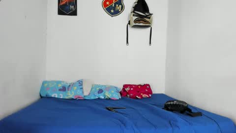 douglas_gallegos online show from January 11, 12:05 am