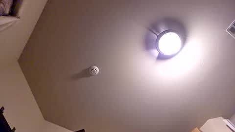 down2fuckyobitch online show from October 31, 11:49 pm