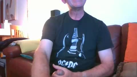 Snapshot of downundercock22 chatting on October 15, 10:27 am downundercock22 online show from October 15, 10:27 am