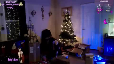 DownWithTheThiccness online show from December 24, 3:38 am