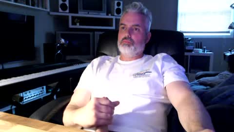 dr_dave20 online show from June 21, 6:25 pm