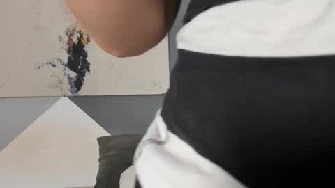 Gabrielle online show from January 8, 3:45 am