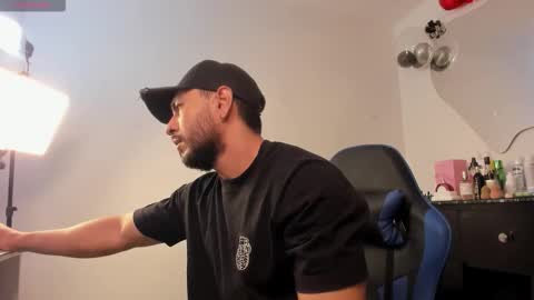 drake jackson11 online show from November 28, 10:44 am