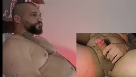 Snapshot of drake_white1 chatting on October 4, 4:32 am drake whitee Independent Model online show from October 4, 4:32 am