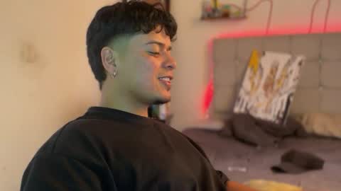 drakeeee online show from April 15, 7:58 pm