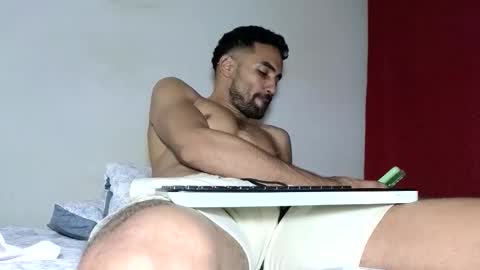Snapshot of drakesonxx chatting on September 22, 10:41 am Andrs  Independent Model online show from September 22, 10:41 am