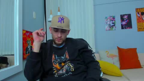 Snapshot of drako_lamar chatting on March 5, 5:08 pm Drako online show from March 5, 5:08 pm