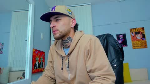 Snapshot of drako_lamar chatting on March 11, 12:17 pm Drako online show from March 11, 12:17 pm