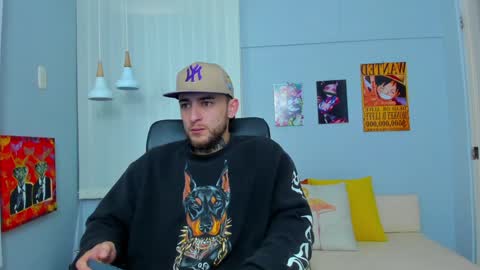 Snapshot of drako_lamar chatting on February 7, 12:17 pm Drako online show from February 7, 12:17 pm