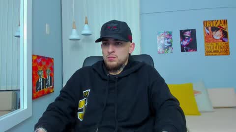 Snapshot of drako_lamar chatting on February 21, 12:17 pm Drako online show from February 21, 12:17 pm