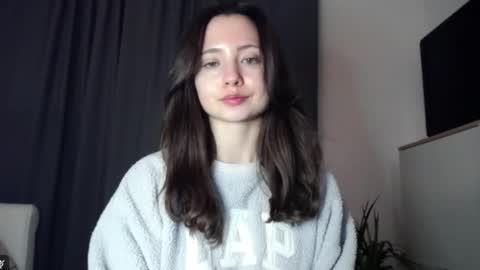 Nicole online show from January 7, 3:17 pm