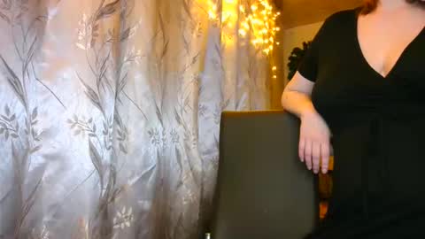 Veronica  online show from December 18, 7:58 am