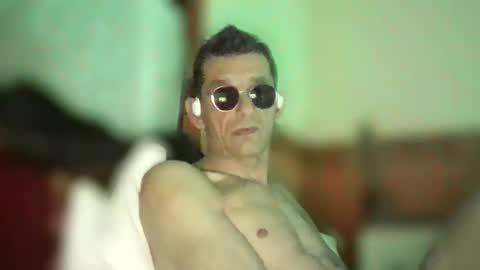 Dreambob online show from April 2, 9:22 pm