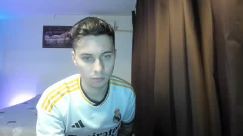 Johnny online show from February 20, 4:53 pm