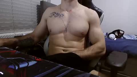 Dreaming on going live with a woman p online show from December 22, 1:01 am