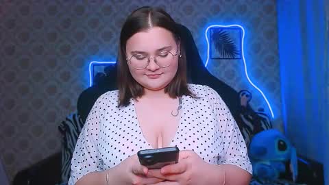 Snapshot of dreamforyoue2 chatting on September 27, 3:43 pm dreamforyoue2 online show from September 27, 3:43 pm