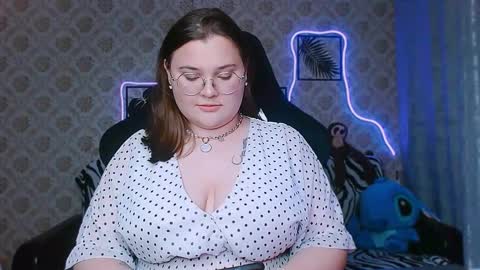Snapshot of dreamforyoue2 chatting on September 11, 7:59 pm dreamforyoue2 online show from September 11, 7:59 pm