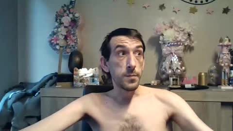 dreamguy38 online show from November 20, 8:24 am