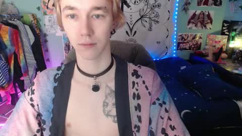 Yukichi online show from November 13, 11:24 am