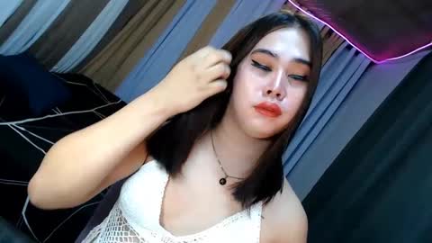 Stacy DONT FORGET TO FOLLOW ME AND THUMBS UP my wife samgrg2 online show from February 3, 10:21 pm