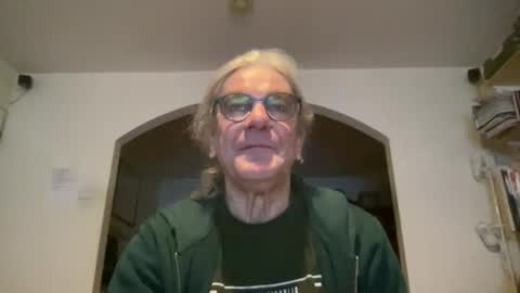 dreamstealer54 online show from March 18, 2:06 am