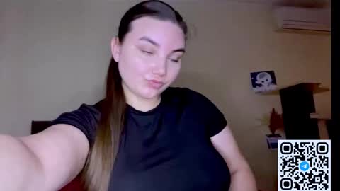 Mila online show from March 24, 3:18 pm