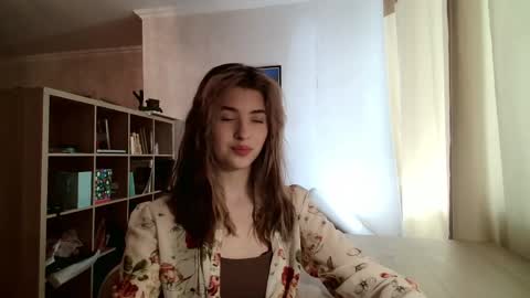 Dia online show from March 14, 11:14 am