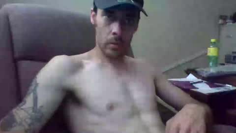 drew916666 online show from June 17, 8:47 pm